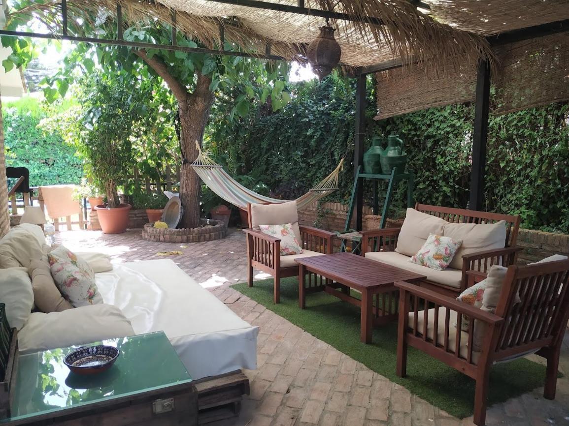 Dormir Entre Limones, Casa De Invitados En Vivienda Familiar Dos Hermanas Eksteriør billede